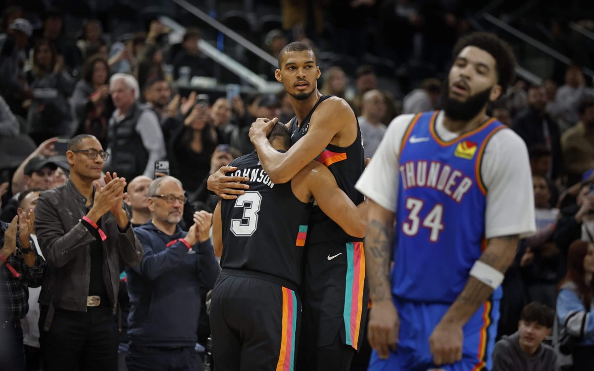 A plot twist in the West, plus Pavia’s Manziel connection