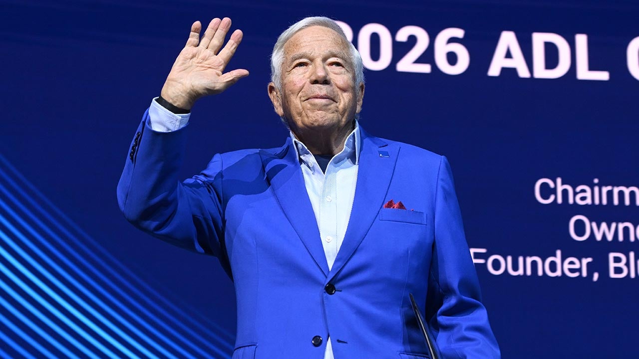 Patriots free agent spending ranks in top-10 through 2 weeks - 98.5 The Sports Hub