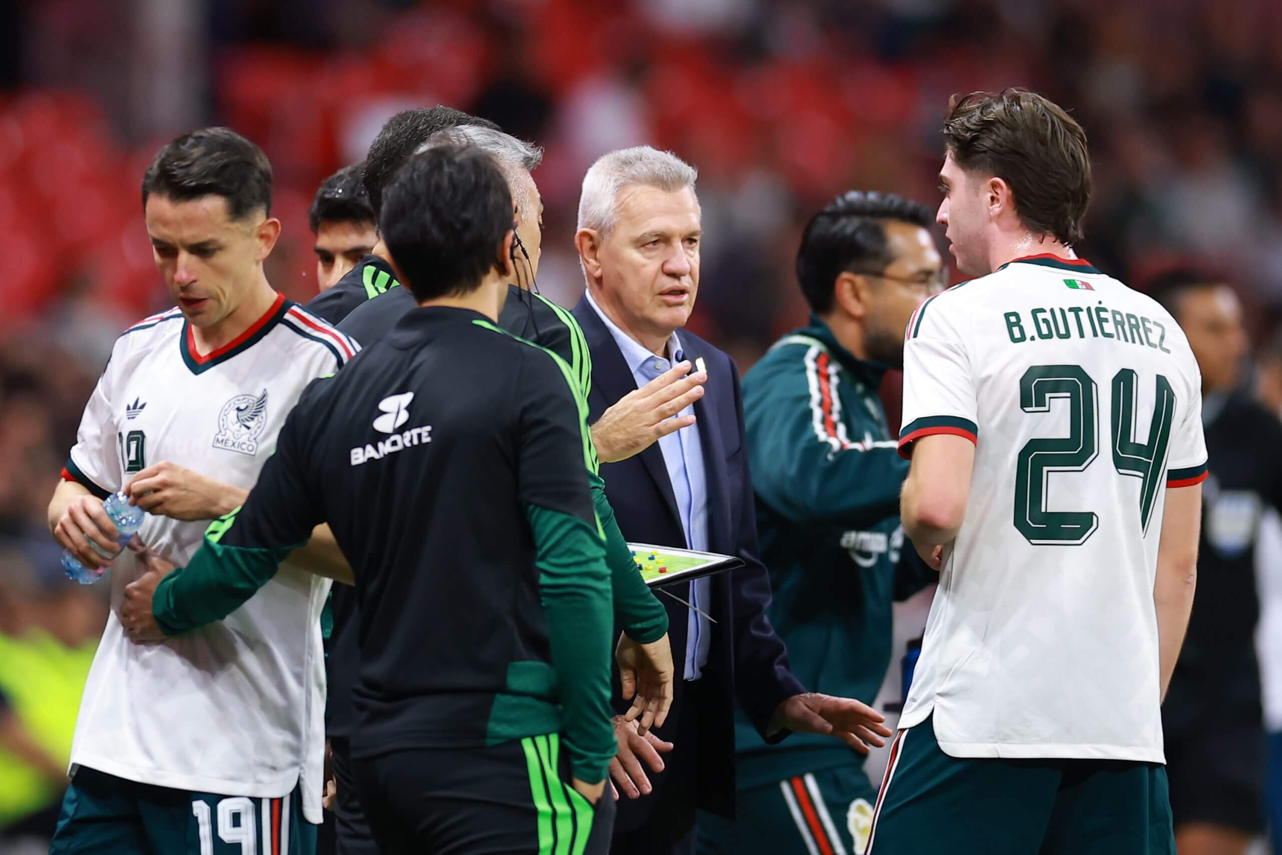 Mexico manager Javier Aguirre gives instruction