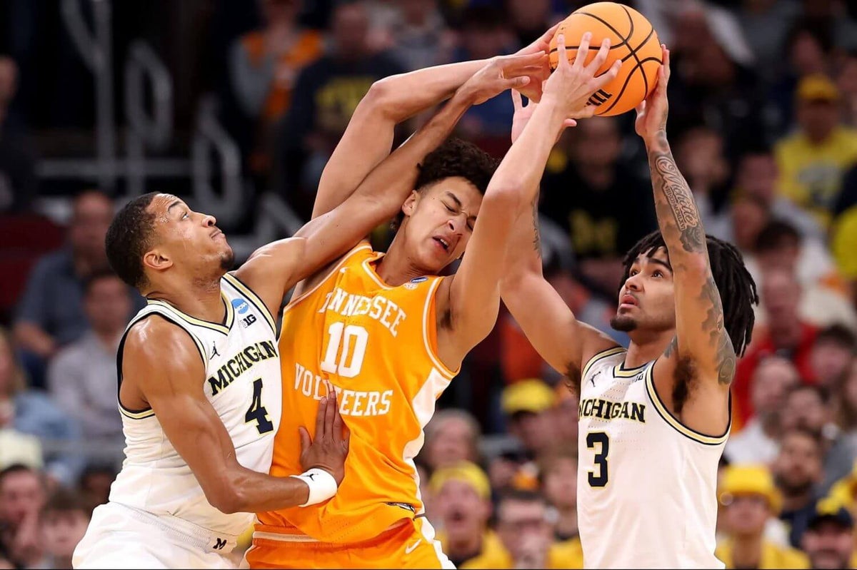 Michigan seals first Final Four trip since 2018 in style with 32-point domination of Tennessee