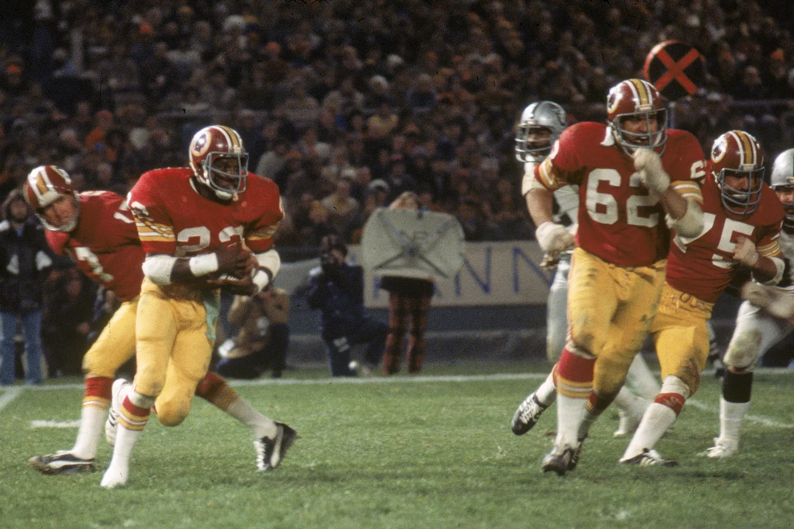 Ray Schoenke obituary