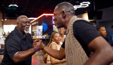 Fin & Friends! See photos from Michael Finley's fundraiser that included Dirk Nowitzki, Cowboys legends, more