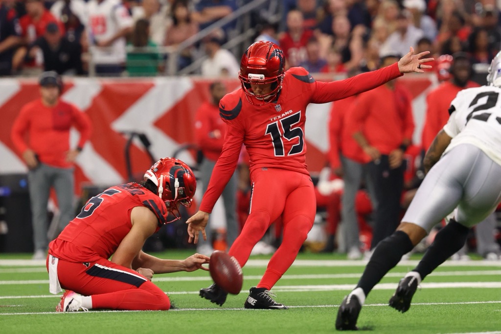 Houston Texans Make Ka’imi Fairbairn NFL’s Highest Paid Kicker