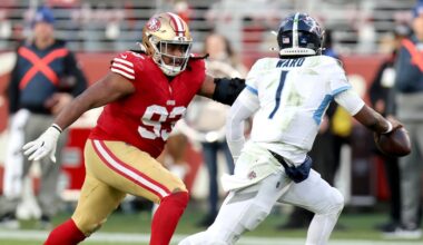 Browns sign DT Kalia Davis to one-year deal