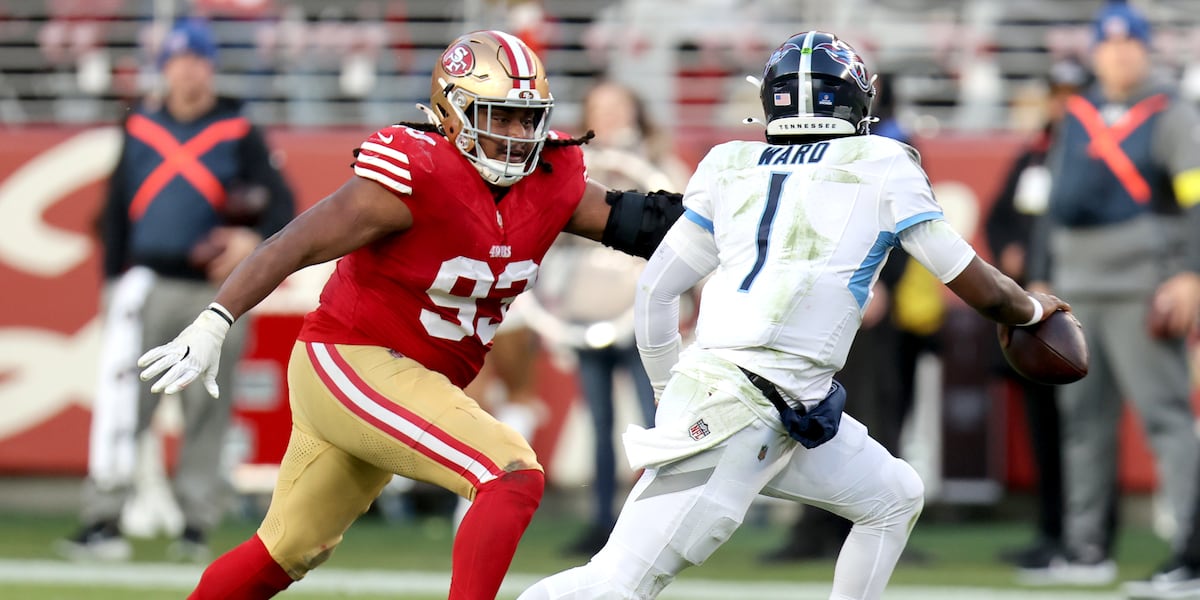 Browns sign DT Kalia Davis to one-year deal