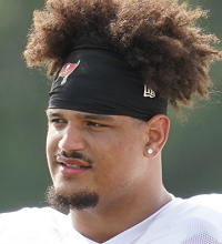 Logan Hall Lands Fat Contract From The Texans - JoeBucsFan.com