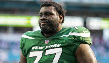 Should New York Jets consider controversial OL reunion?