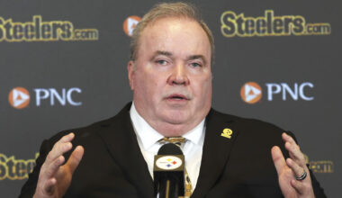 Steelers' Mike McCarthy Reportedly Likes New Free-Agent Quarterback