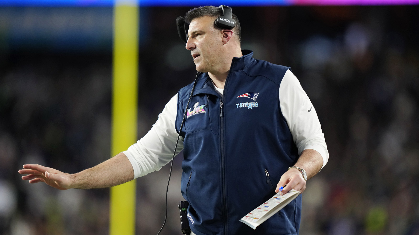 New England Patriots head coach Mike Vrabel looks on during the fourth quarter against the Seattle Seahawks in Super Bowl LX at Levi's Stadium. 