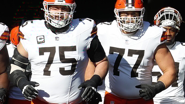 Pittsburgh Steelers Wyatt Teller Joel Bitonio Cleveland Browns