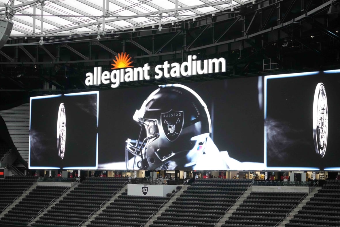 Las Vegas Raiders Advised to Add Pro Bowl QB as Bridge Starter to Mendoza