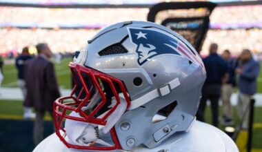 NFL Teams Believe New England Patriots will Trade for Superstar WR