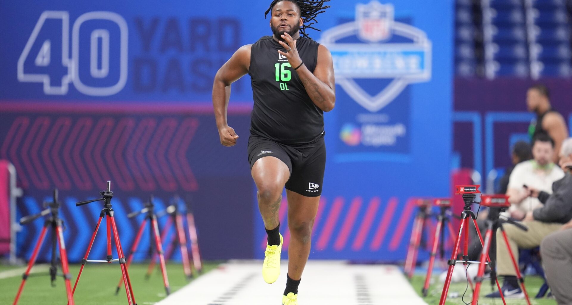 NFL Combine 2026 Features Historic 40-Yard Dash Times by Position Groups Ahead of Draft