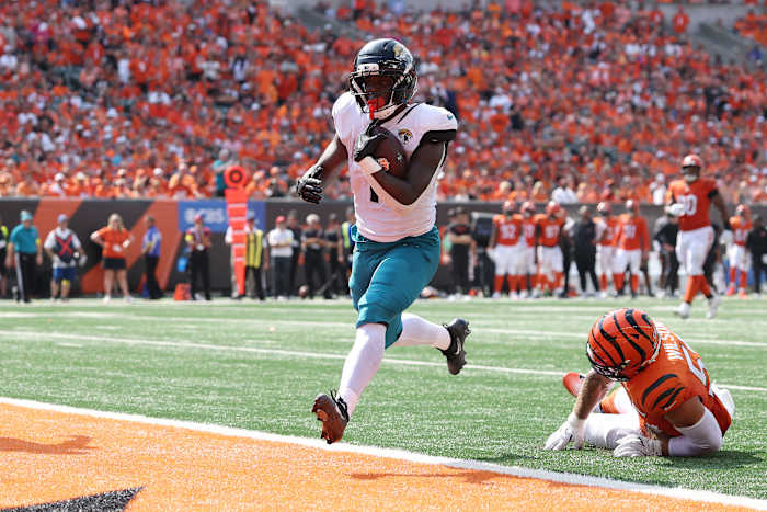 Travis ... Achane? Ex-Jags RB says his name his been pronounced wrong for years