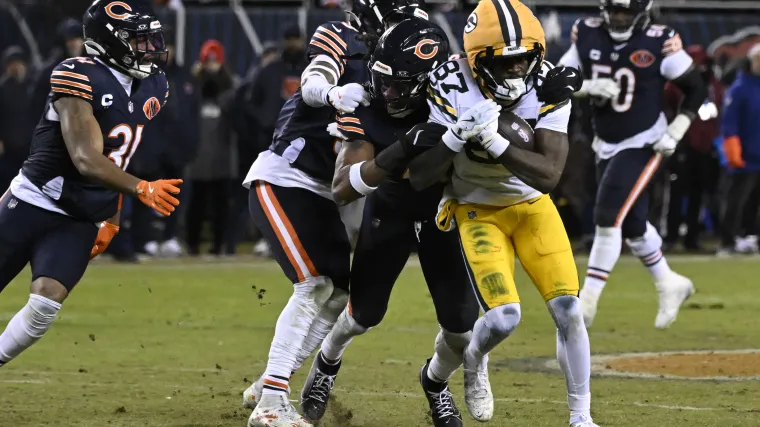 NFL Writer Awards Patriots High Marks Following First Week Of Free Agency image