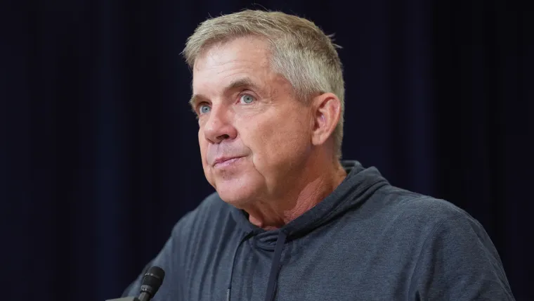 Analyst goes scorched earth on Broncos over poor free agency plan image