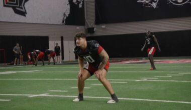 Beat Writer Sees Inside Linebacker As Dark Horse Steelers Draft Target