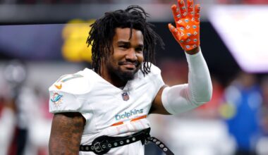 Broncos acquire strong character in trade for Jaylen Waddle. That matters in Denver