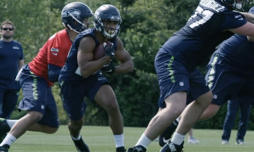 Rapoport: Steelers Signing RB Travis Homer