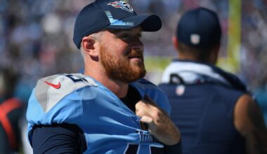 Titans Re-Signed LS Morgan Cox