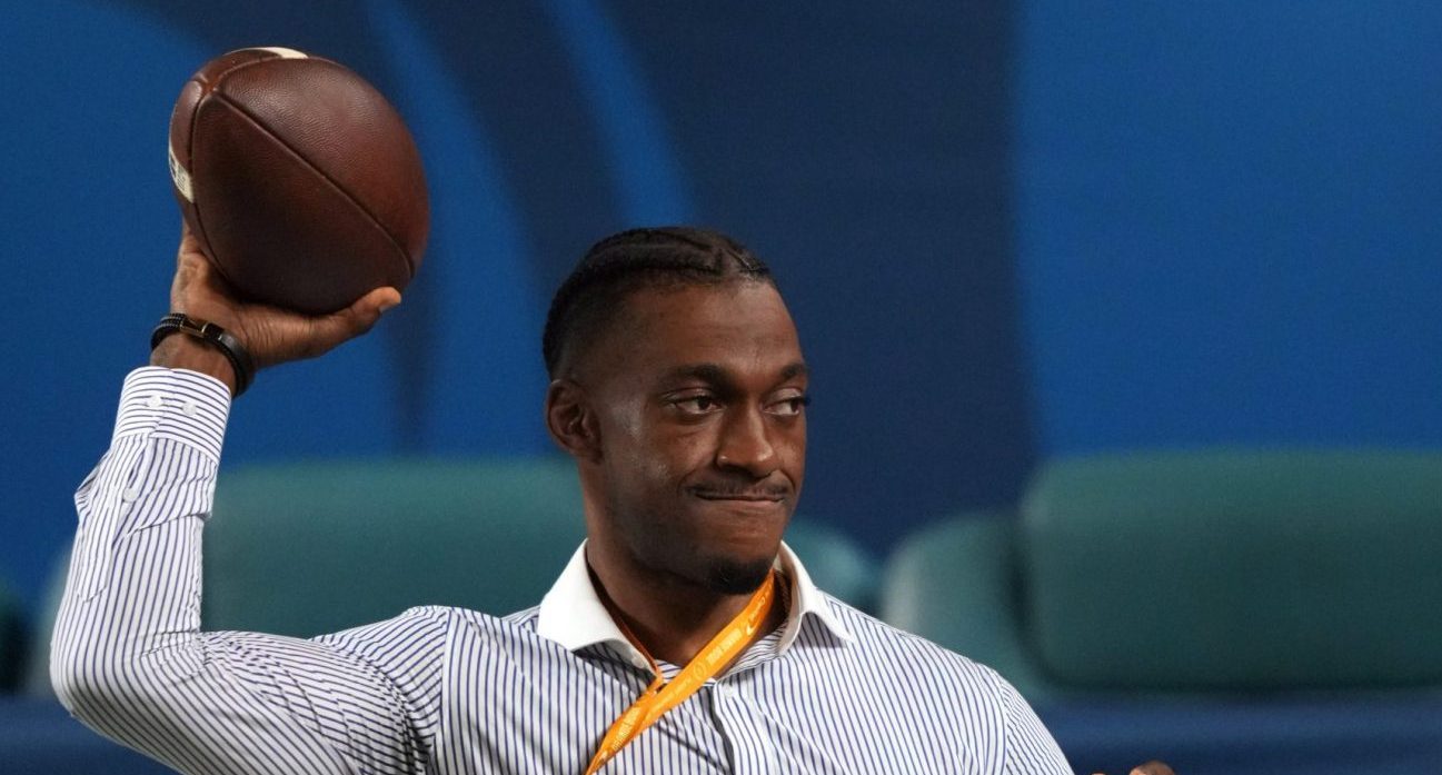 Robert Griffin III named to USA national flag football team
