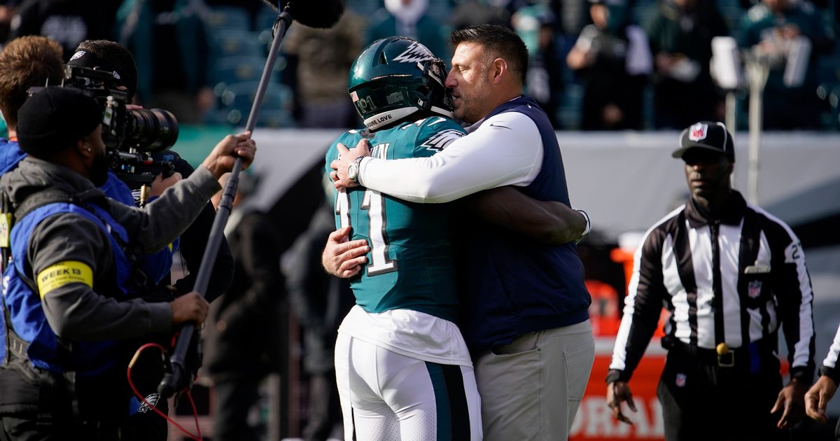 Eagles mailbag: Are 2026 or 2027 draft picks more preferable in an A.J. Brown trade?