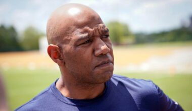 Patriots hire new assistant coach to help offense - 98.5 The Sports Hub