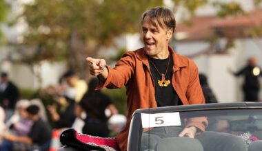 Jake Plummer says NFL broadcasting is repetitive, tips cap to Cris Collinsworth