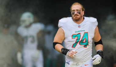 Dolphins Release OL Liam Eichenberg