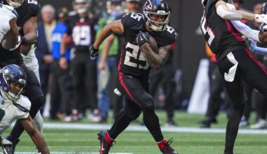 3 Free Agent Running Backs Seattle Seahawks Could Target to Replace Ken Walker III — Emerald City Spectrum