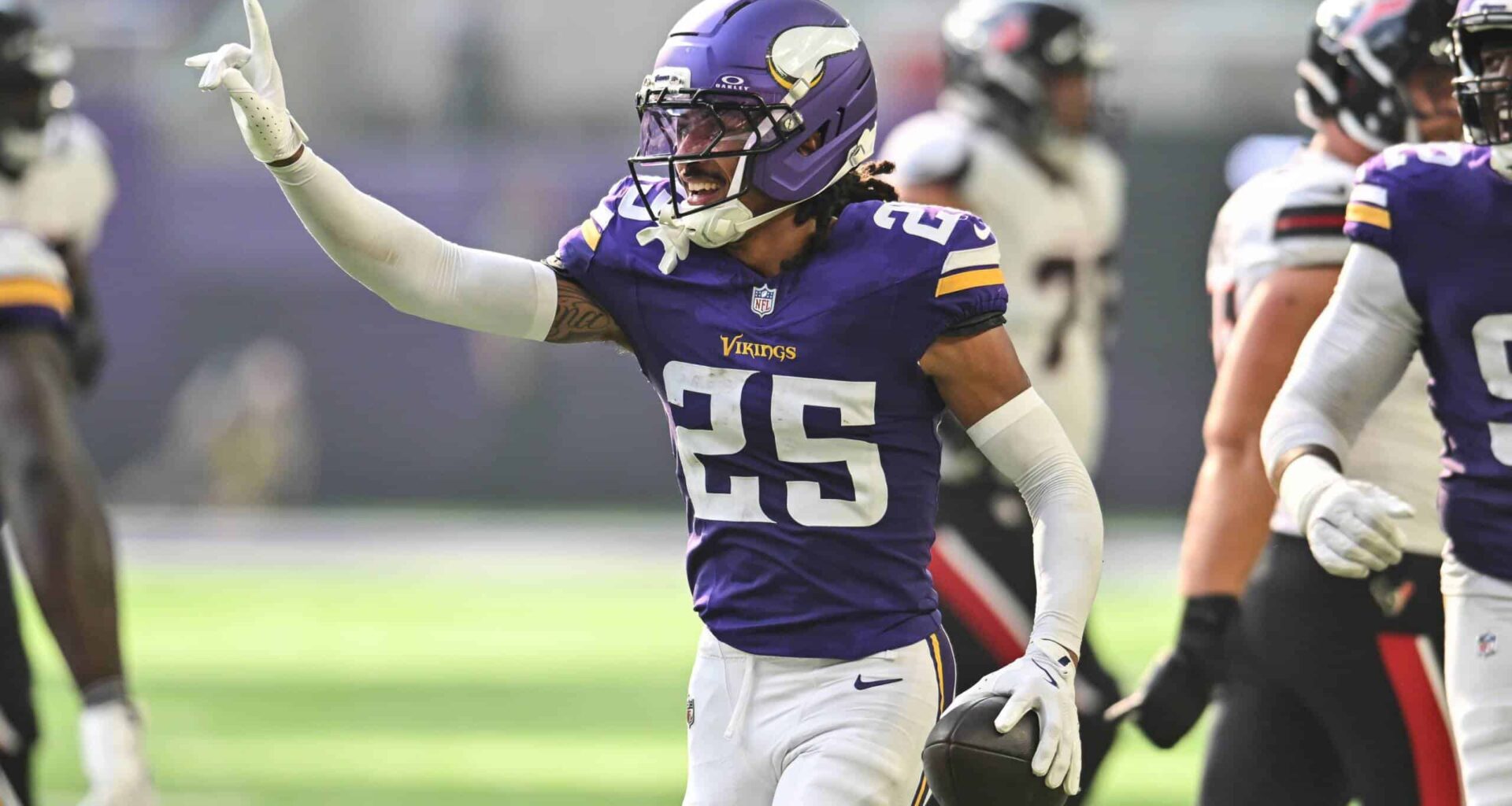 Three 2025 Vikings Practice Squad Players Could Fill Roster Gaps