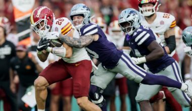 College football could shift start of season to 'Week 0' by 2027