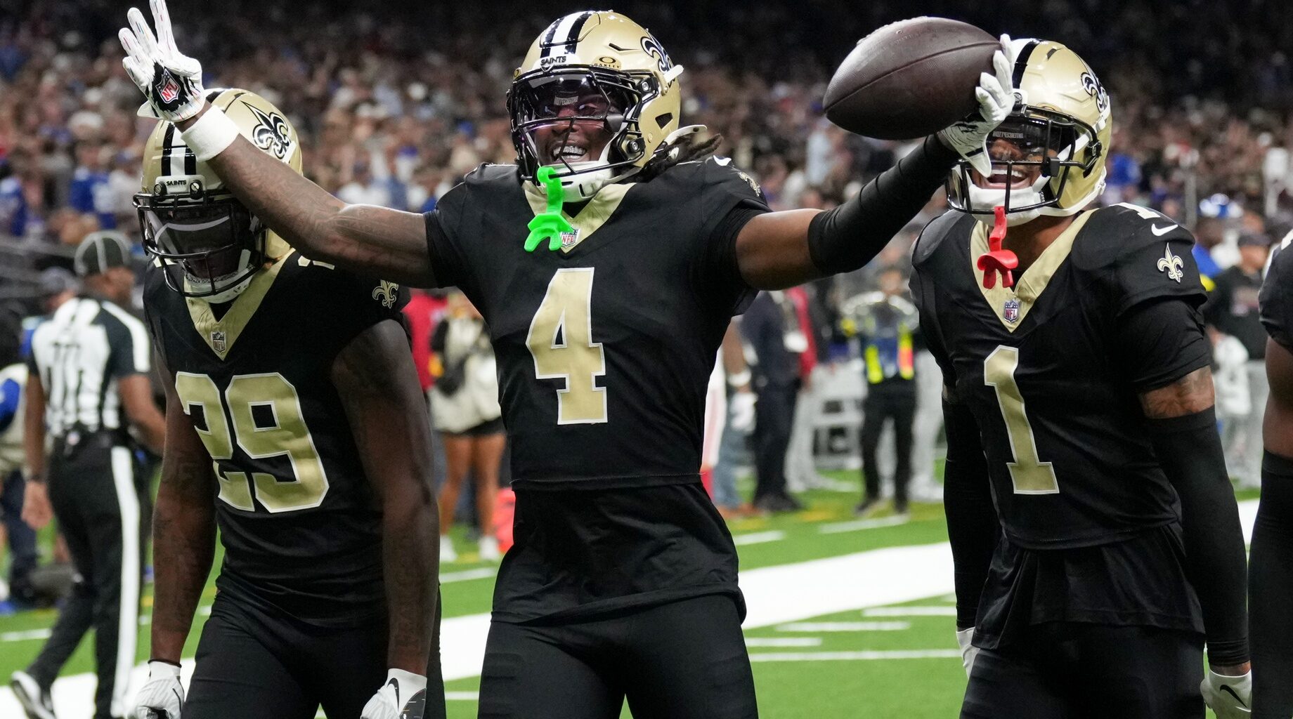 AFC Notes: Logan Hall, Alontae Taylor, Colts, Texans, Titans