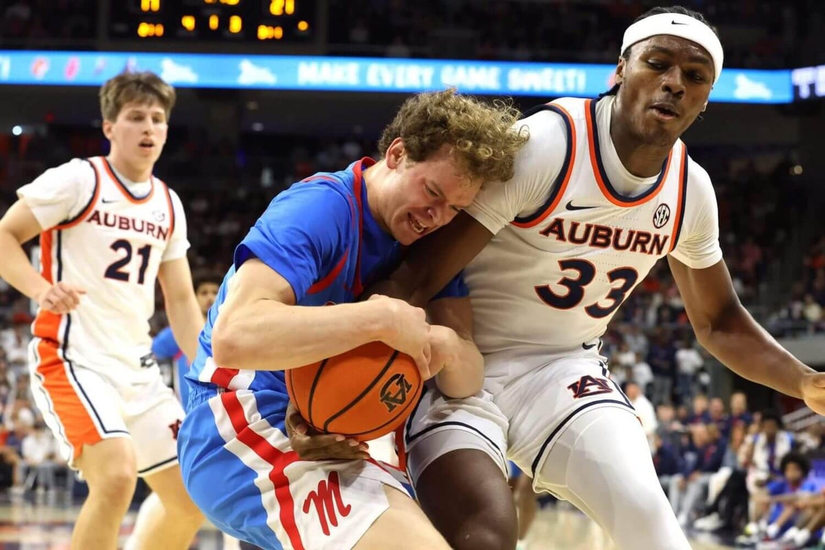 College hoops thoughts: Bubble teams in panic mode, Todd Golden vs. John Calipari and more