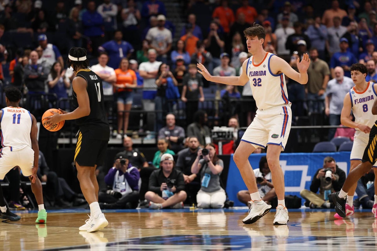 Florida’s Olivier Rioux, at 7-foot-9, becomes tallest player to appear in NCAA Tournament game
