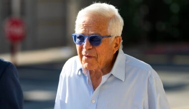 Robert Kraft hints at Patriots' desires for Christian Gonzalez extension - 98.5 The Sports Hub