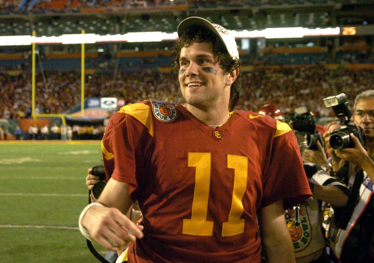 Matt Leinart won’t allow USC to unretire his No. 11 jersey for high-level recruits