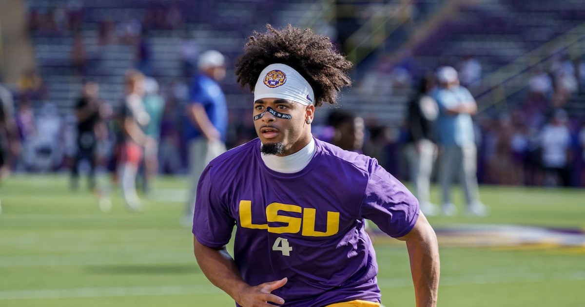 Dallas trades one of two first-round picks