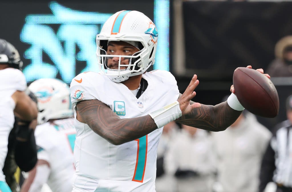 Miami Dolphins quarterback Tua Tagovailoa #1 throws a pass during the third quarter against the New York Jets at MetLife Stadium on December 7, 2025. Charles Wenzelberg / New York Post