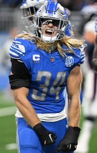 Aaron Schatz: Go Sign This Linebacker - JoeBucsFan.com