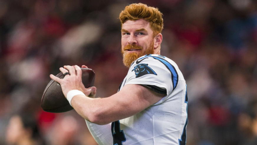 Panthers trade Andy Dalton to the Eagles