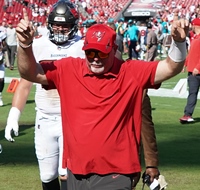 Bruce Arians Will Be "Very, Very Shocked" If Mike Evans Wants To Leave Tampa - JoeBucsFan.com