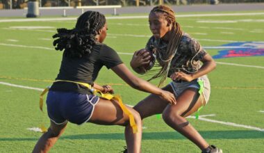 Vicksburg, Warren Central break new ground with girls flag football te...