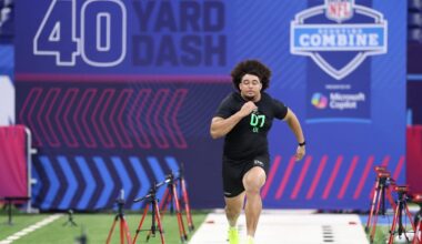 Former Tide Center Meets With Texans and Jaguars