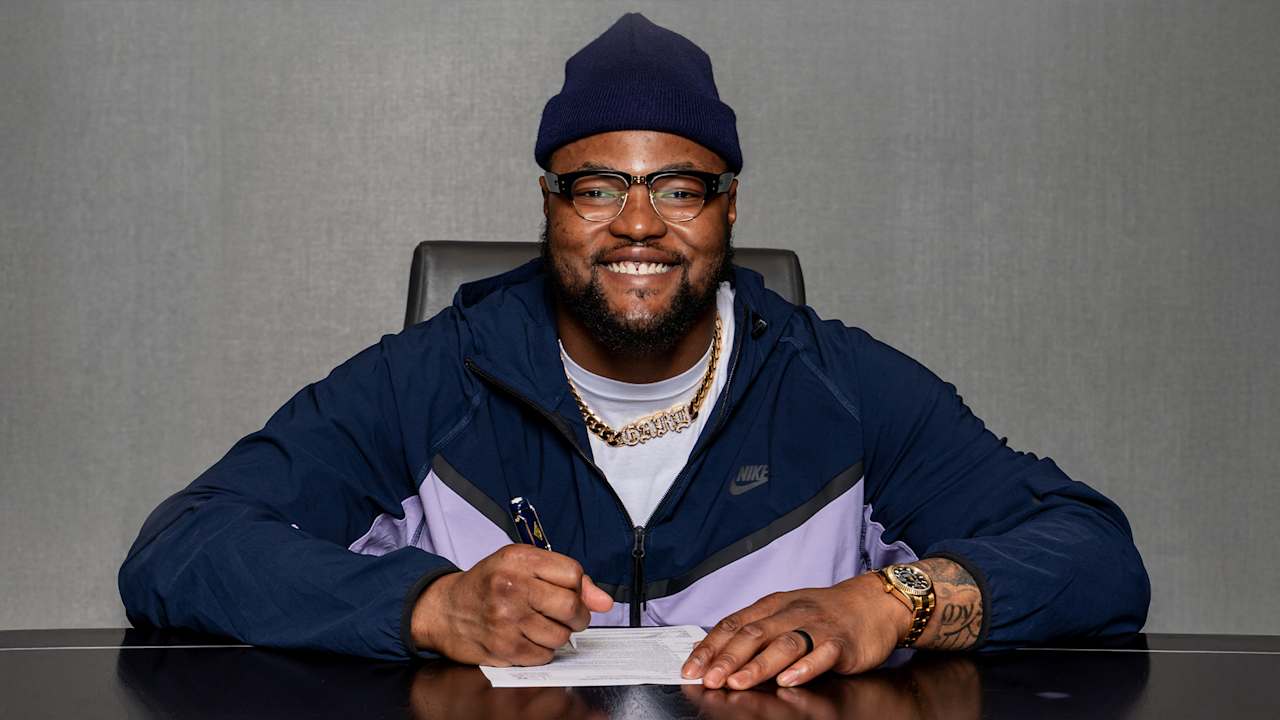 'I'm happy to be a part of' defensive rebuild in Dallas