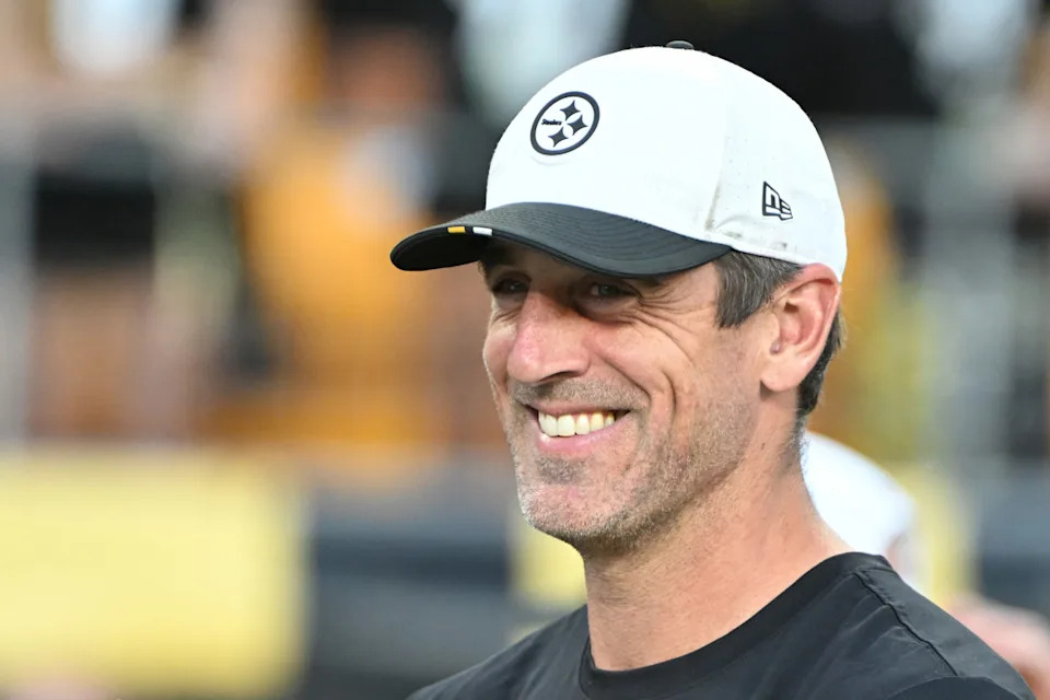 Pittsburgh Steelers quarterback Aaron Rodgers (8).Barry Reeger-Imagn Images