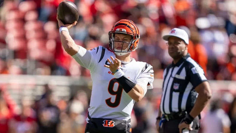 Joe Burrow warms up before a Bengals-49ers game at Levi’s Stadium. Joe Burrow Trade to Vikings.
