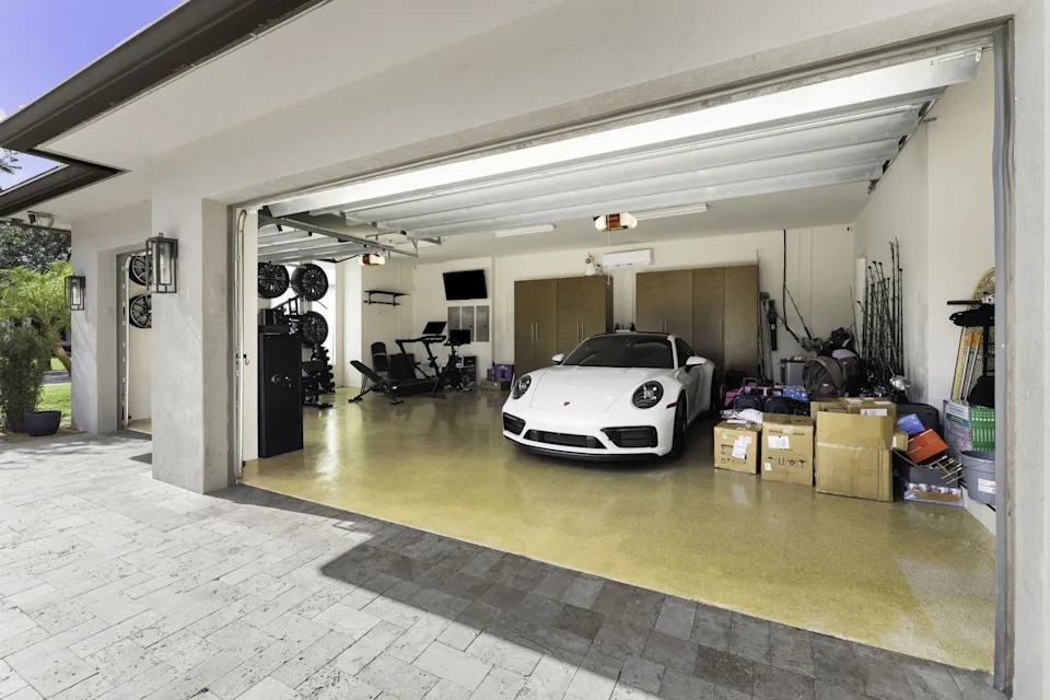 EXCLUSIVE: NFL Wide Receiver Sterling Shepard Purchases Home in Davie, FL