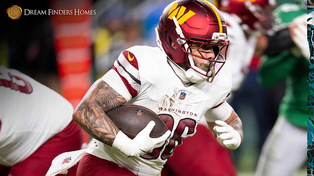 Jaguars Agree to Terms with RB Chris Rodriguez Jr.