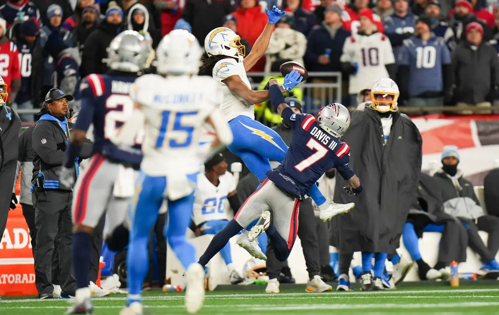 chargers quentin johnston trade